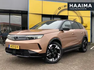 Opel Grandland Electric GS 73 kWh | 8 Jaar garantie | Elektrisch glazen panoramadak | 20" Lichtmetal