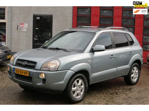 Hyundai Tucson 2.0i Dynamic , AIRCO , TREKHAAK , NWE APK