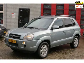 Hyundai Tucson 2.0i Dynamic , AIRCO , Cr CONTOL , TREKHAAK