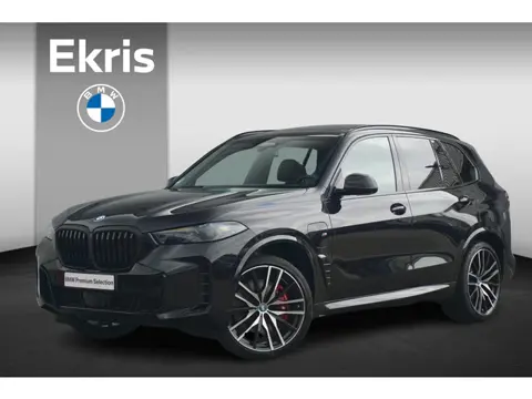 BMW X5 xDrive50e M Sport Pro | Trekhaak / Panoramadak / Comfortstoelen met Memory / Stoelventilatie 