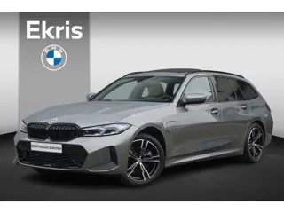 BMW 3-serie Touring 330e xDrive | M Sport / Panoramadak / Elektrische stoelen + Memory / Harman Kard