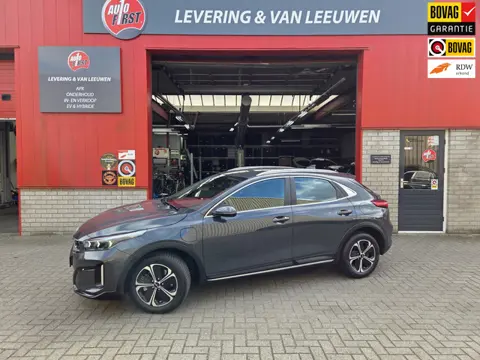 Kia XCEED 1.6 GDi PHEV DynamicPlusLine Stoel en stuurverwarming/ Parkeersensoren a./ Apple carplay- 