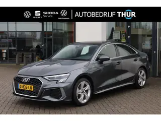 Audi A3 Limousine 30 TFSI S edition panoramadak stoelverwarming s-Line in en exterieur trekhaak afn 