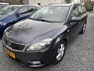 Kia Cee'd Sporty Wagon 1.4 CVVT Seven KM 139000 MET NAP