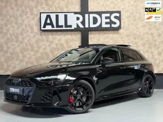 Audi RS 3 Sportback 2.5 TFSI RS 3 quattro | Pano | carbon | Kuipstoelen | ACC | Keyless | Sfeerverli