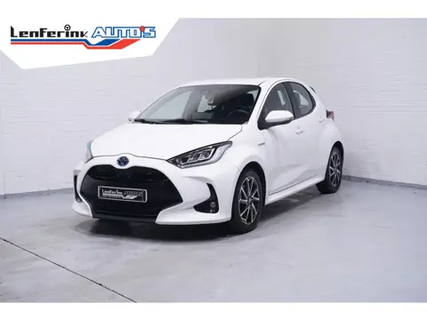 Toyota Yaris 1.5 Hybrid Dynamic NAP 1e eigenaar camera lane-assist stuurbediening Navigatie DAB clim