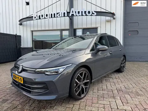 Volkswagen GOLF 1.5 eTSI EDITION 50