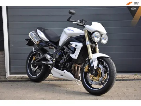 Triumph Street Triple 675