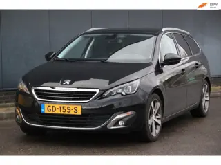 Peugeot 308 SW 1.2 PureTech Blue Lease Premium Panorama/Navigatie/Parkeeersensor v,a/Stoelverwarming