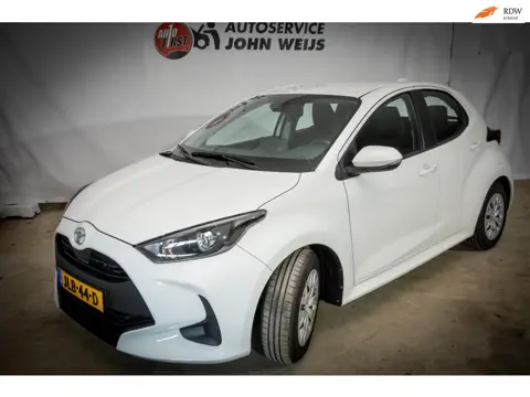 Toyota Yaris 1.0 VVT-i Active, achteruitrijcamera, airco