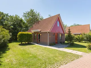 Vrijstaand vakantiehuis op bungalowpark aan de Waddenzee