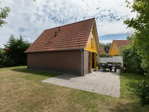 Vrijstaand vakantiehuis aan de Waddenzee en natuurgebied Utopia