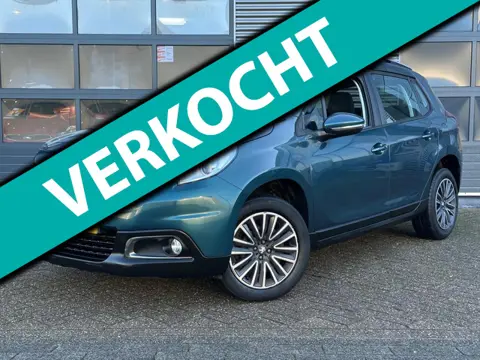 Peugeot 2008 1.2 PureTech Blue Lion | CRUISECR | NAVI |Pano| PDC