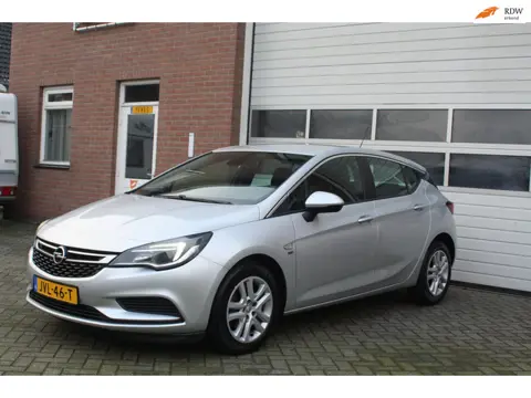 Opel ASTRA 1.6 CDTI 120 Jaar Edition Garantie, Nederlandse Auto, 5Deurs, Apple Car Play, Navigatie, 