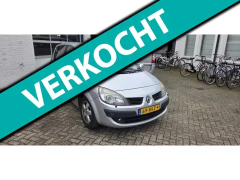 Renault Scénic 2.0-16V Tech Line automaat