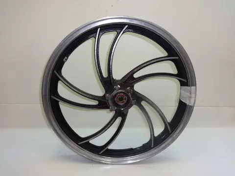 VOORVELG Yamaha TR1 1981 - 1985