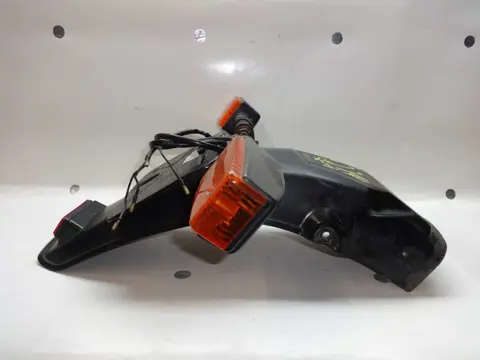 ACHTER SPATBORD Yamaha XJ 750 1982 - 1984