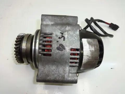 Generator Suzuki GSX F 600 1988 - 1997