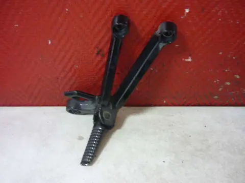 DUO VOETSTEUN RECHTS Suzuki GSX R 600 2004 - 2005