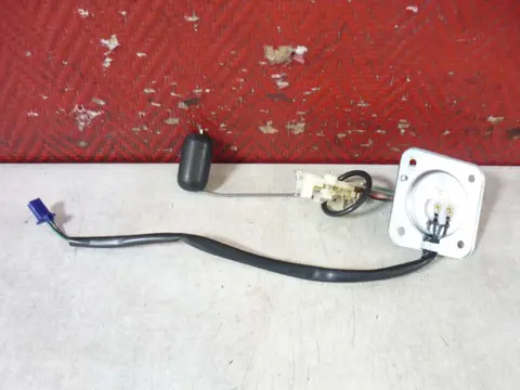 BRANDSTOFNIVEAU METER Honda VFR 800 I 2002 - 2013