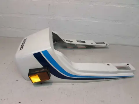 ACHTERKUIPDEEL Suzuki GS 450 1970 - 2012