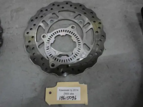 ACHTER REMSCHIJF Kawasaki Z 800 2013 - 2014