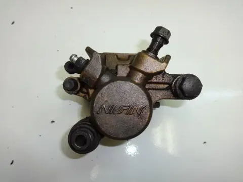 ACHTER REMKLAUW Honda CBF 500 2004 - 2008