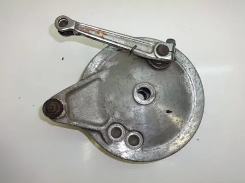 TROMMELREM Honda VT 700 750 1983 - 1985