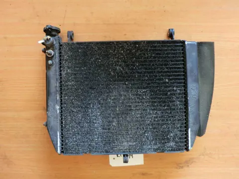 RADIATEUR Yamaha YZF R1 1998 - 1999