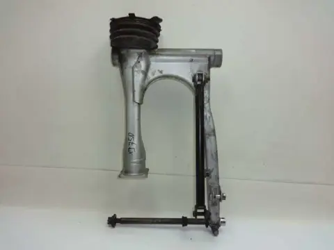 ACHTER BRUG Yamaha XJ 750 1982 - 1984