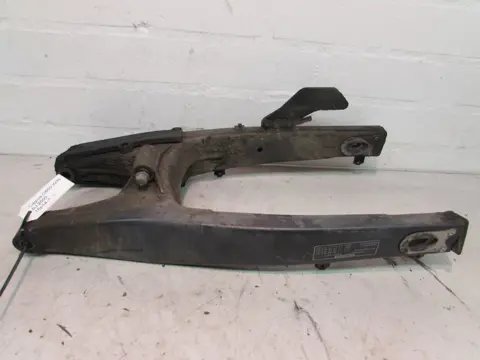 ACHTER BRUG Cagiva G 600 W 1999 - 2000