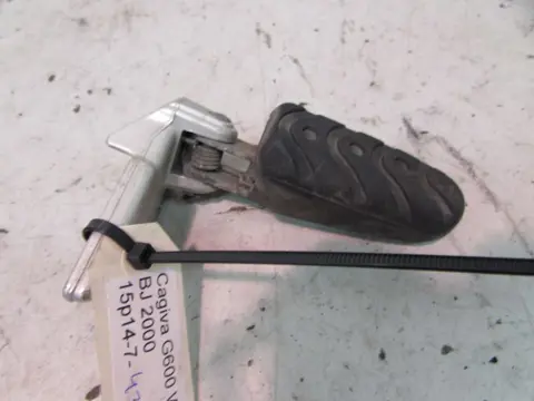 LINKER SCHETSPLAAT Cagiva G 600 W 1999 - 2000