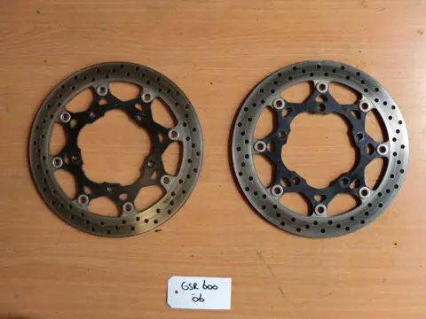 REMSCHIJVEN SET Suzuki GSR 600 2006 - 2009