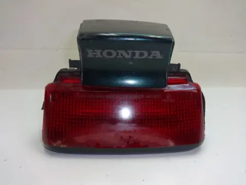 ACHTER LICHT Honda VFR 750 1990 - 1993