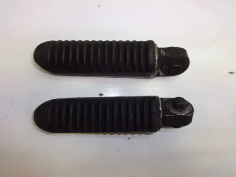 DUO VOETSTEUN SET Suzuki GSX F 600 1988 - 1997 / 1998 - 2005