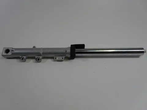 VOORPOOT RECHTS COMPLEET Triumph Sprint ST 955 1999 - 2005