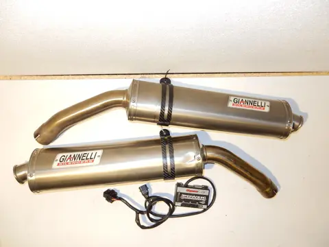 UITLAAT Moto Guzzi V11 1998 - 2006