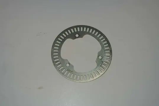 ABS RING VOOR Suzuki SFV 650 Gladius 2009 - 2015