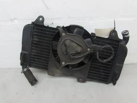 RADIATEUR Yamaha FZ 750 1985 - 1991