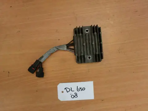SPANNINGSREGELAAR Suzuki DL 650 V STROM 2003 - 2011