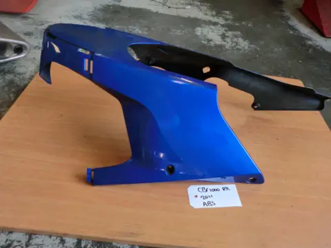 ONDERBAK Honda CBR Fireblade 2008 - 2011