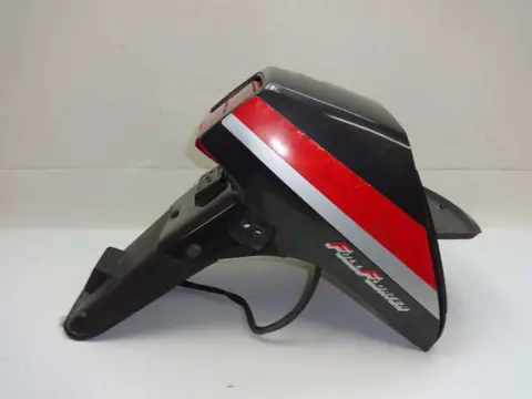ACHTERKUIPDEEL Suzuki GSX 750 1984 - 1986