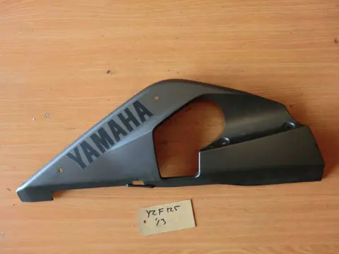 LINKER ONDERKUIP Yamaha YZF R 125 2008 - 2014