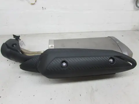 UITLAAT Yamaha YZF R1 2011 - 2014
