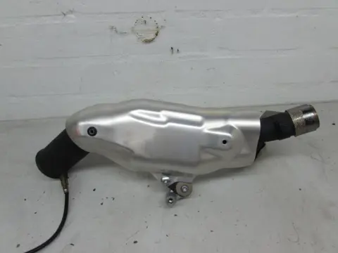 UITLAAT Yamaha YZF R1 2011 - 2014