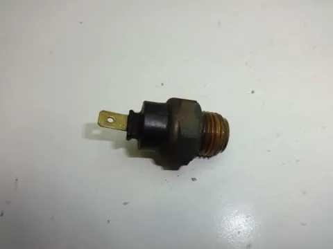 RADIATOR TOEBEHOREN Honda NX 250 Dominator 1988 - 1993