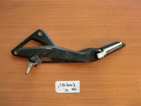 LINKER SCHETSPLAAT Honda CBR 600 F 2011 - 2013