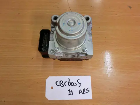 ABS POMP Honda CBR 600 F 2011 - 2013