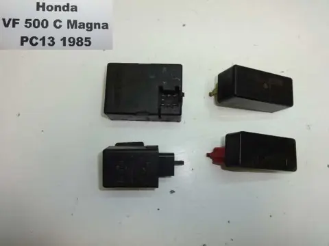 RELAIS Honda VF 500 1984 - 1985