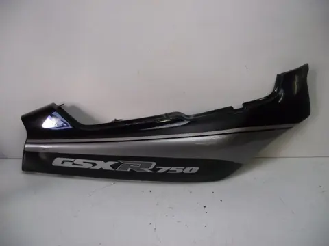 Cowl rear right Suzuki GSX R 750 1990 - 1991